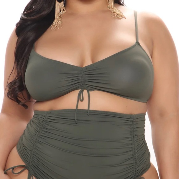 💚GREEN WITH ENVY 💚Señorita Margarita Ruched 2 Piece Bikini - Olive - Picture 6 of 8